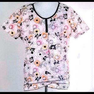 Lovely Sketcher’s Scrub Top